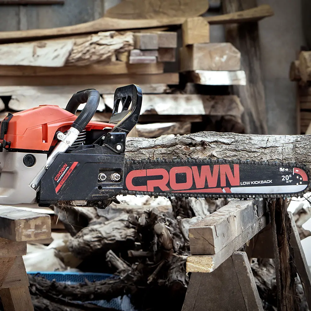 Crown CT20102 Chain Saw