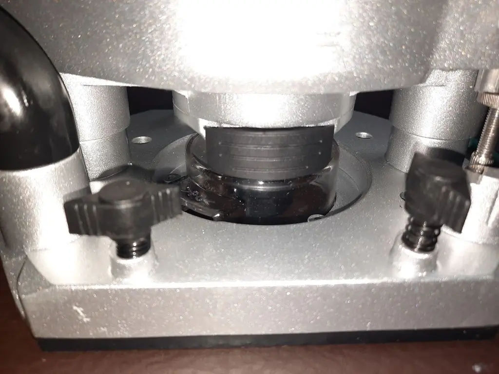 Crown Plunge Router CT11001