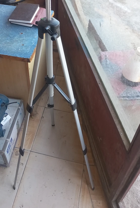 ANCHOR telescopic tripod
