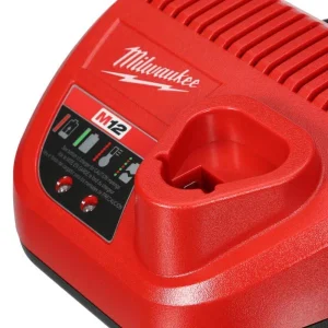 شارژر باتری میلواکی مدل 12 ولت M12C4