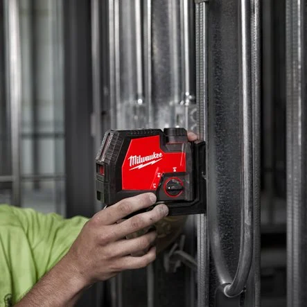 MILWAUKEE 4v Linear lightt laser level l4cllp-301c