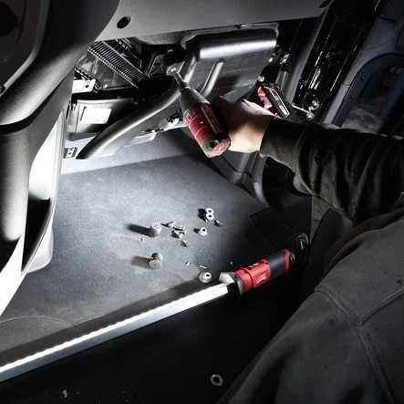 MILWAUKEE M12UHL-0