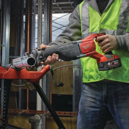 Milwaukee M18BSX-402C