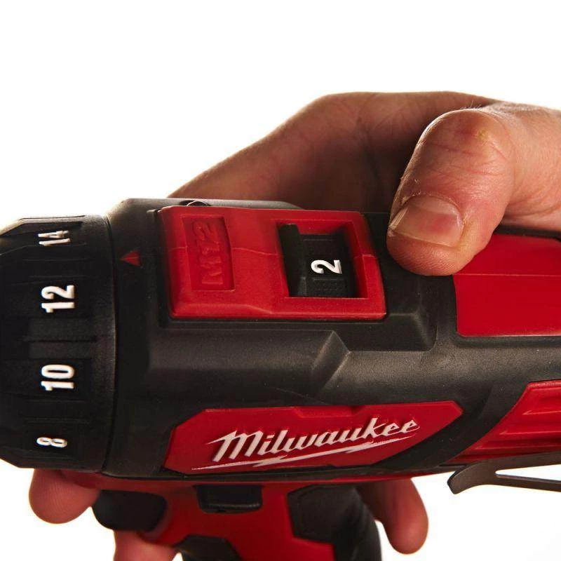 Milwaukee drill M12BDD-201C