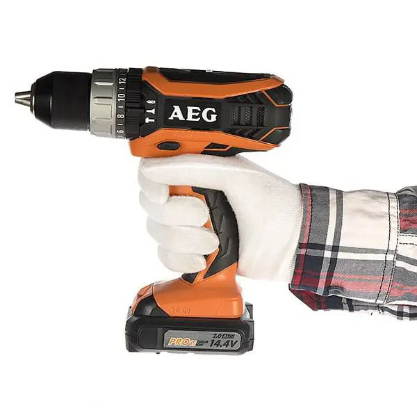 AEG Cordless Hammer Drill BSB14G3LI-202C